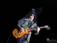 slash 045
