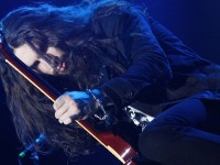 slash 050