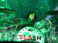 slash 061